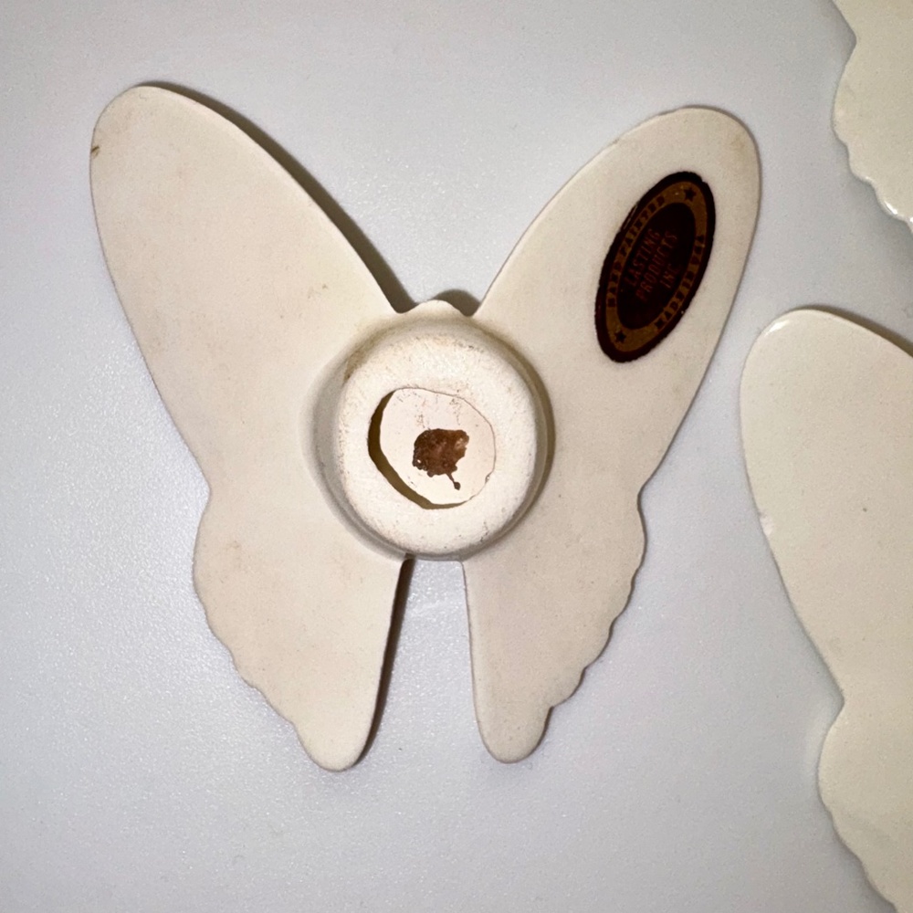 LASTING PRODUCTS Ceramic Butterflies w/Hand Painted Rose Floral Design Vintage - Picture 3 of 14